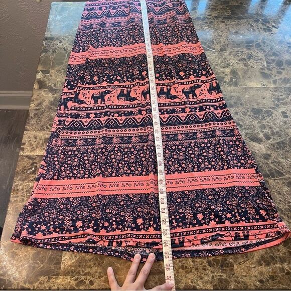 Rue 21 Womens Size S Blue & Coral Elephant Pattern Long Summer Dress - Picture 4 of 7